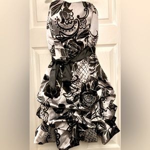 006 Silver Shimmer and Black Ruffled Mini Pineapple Style Dress with Damask look